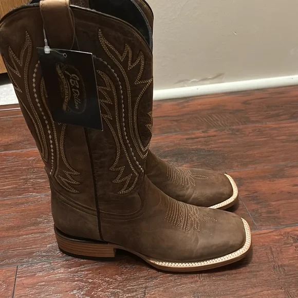 NWT size 10 women’s cow girl boots - Picture 4 of 8